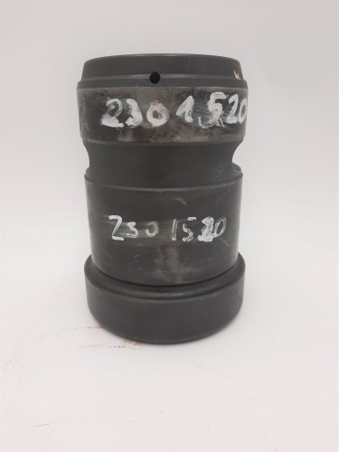 2301520 .jpg
